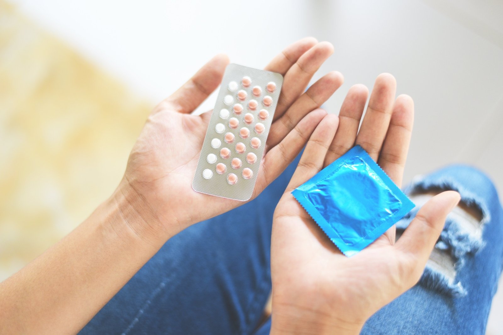 Hormoninės kontracepcijos naudojimas susijęs su didesne pogimdyminės depresijos rizika moterims