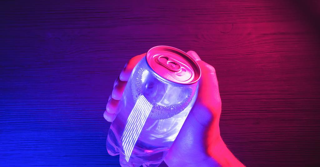 Kodėl energiniai gėrimai gali būti pavojingi, ypatingai vaikams