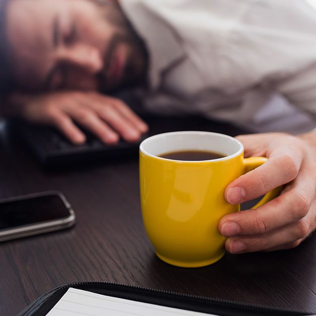 Miegas ir kava produktyvumui gerinti. Kodėl pietų miegas ir kava yra suderinami dalykai?